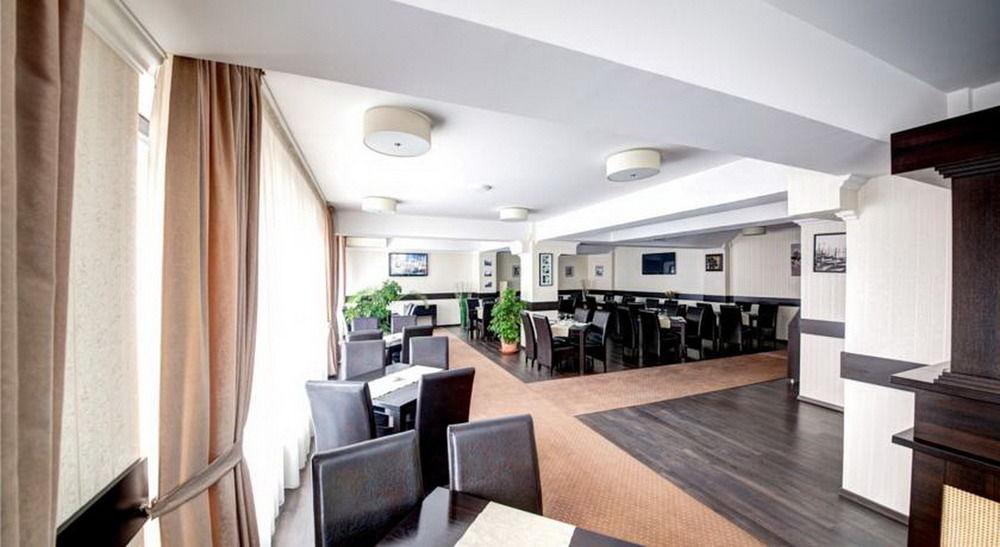 Hotel Pascu Bukarest Kültér fotó