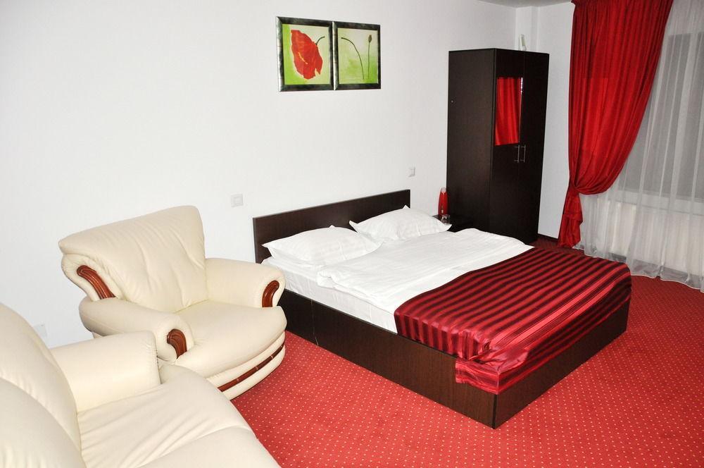 Hotel Pascu Bukarest Kültér fotó